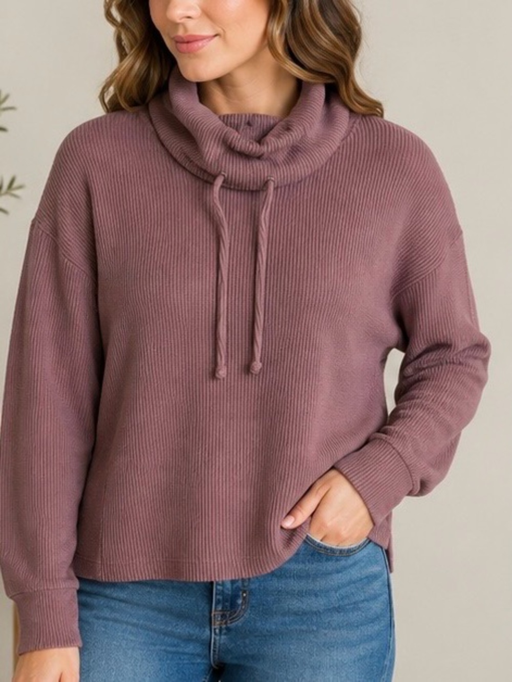 SIMPLY VERA VERA WANG RIBBED COWL MECK PULLOVER SWEATER WITH DRAWSTRING.  MAUVE